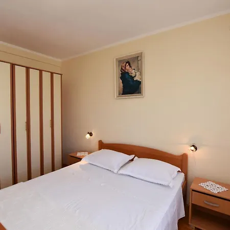 Apartment Ruzica Primošten