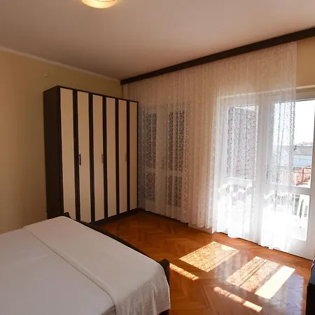 Apartment Ruzica Primošten